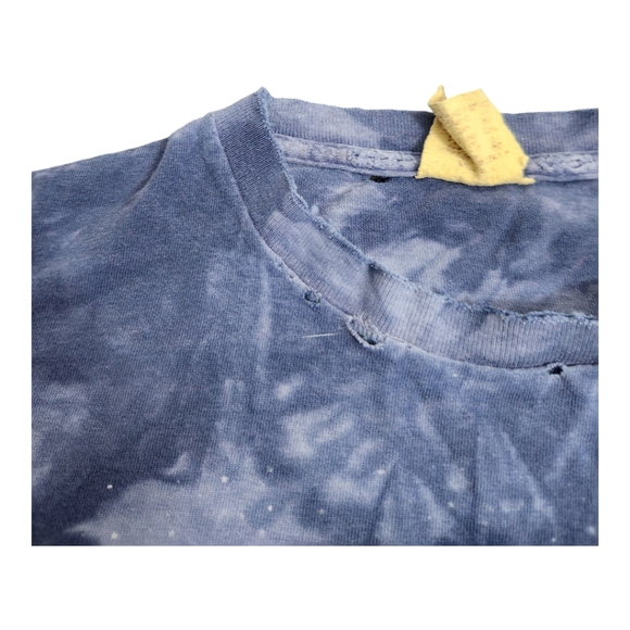 Thrashed 1997 Vintage The Mountain Howling Wolf Tie Dye Tee Ripped Large Moon - Picture 2 of 11